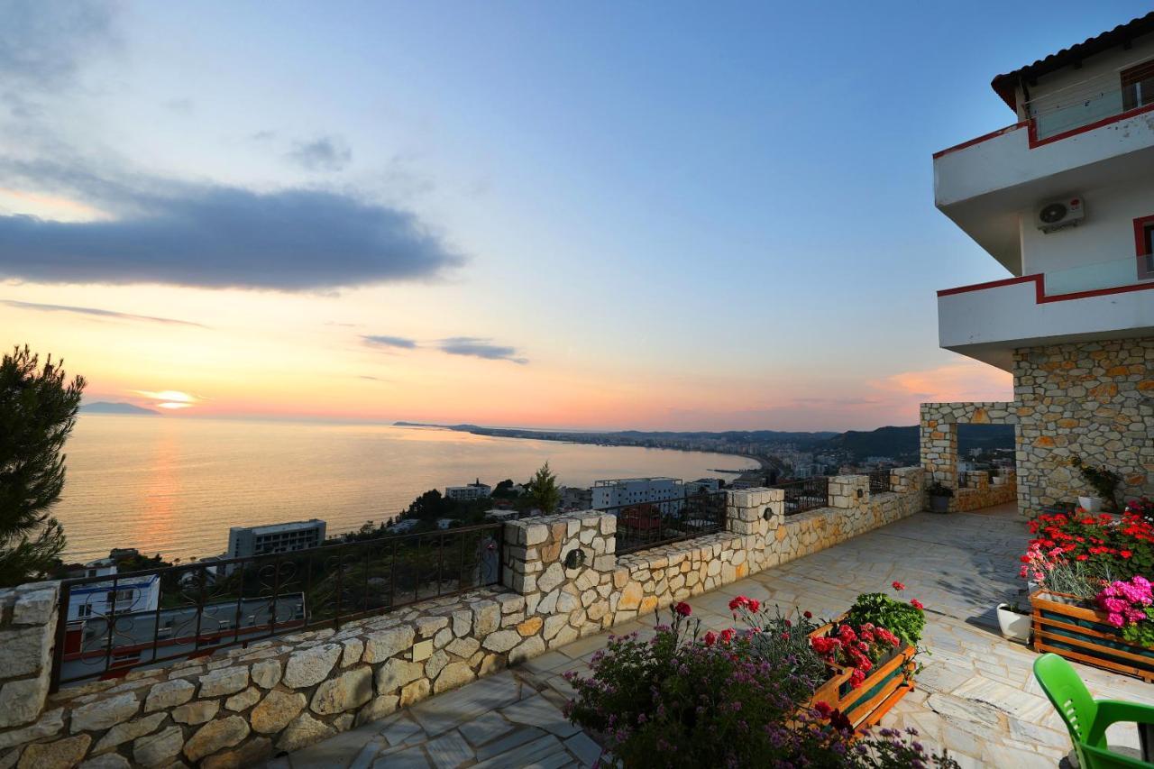 Vila Dena Vlorë Exteriör bild