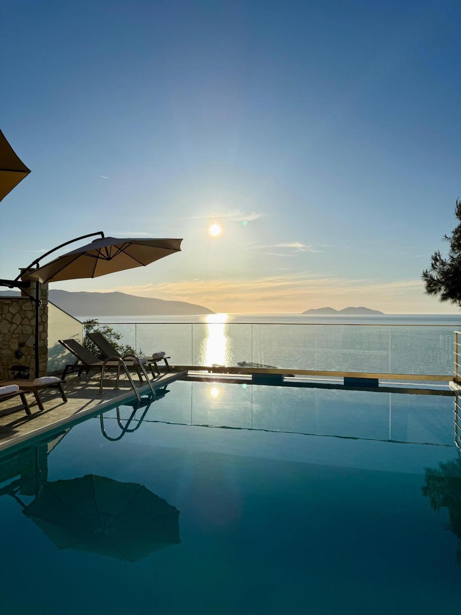 Vila Dena Vlorë Exteriör bild