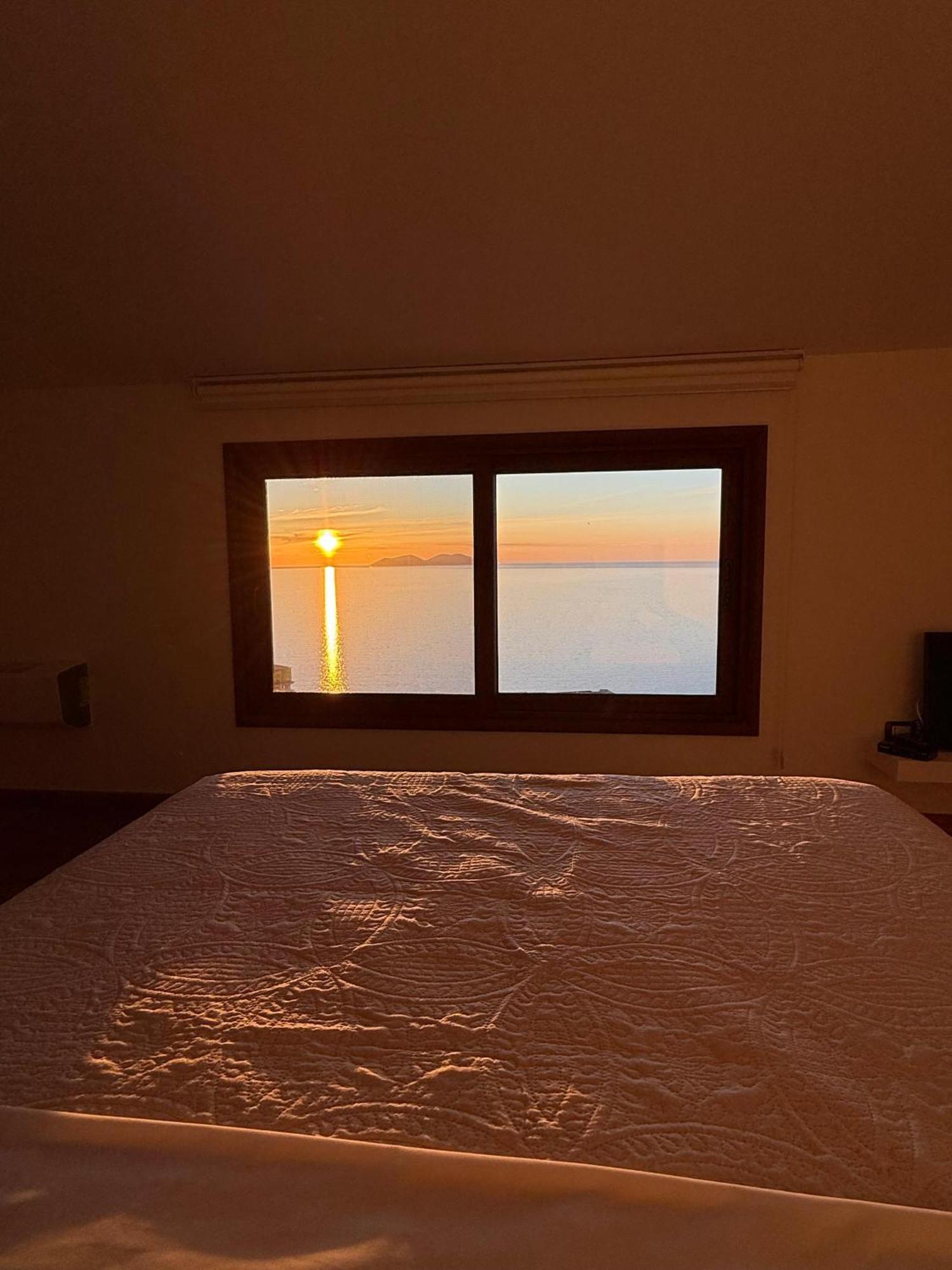 Vila Dena Vlorë Exteriör bild